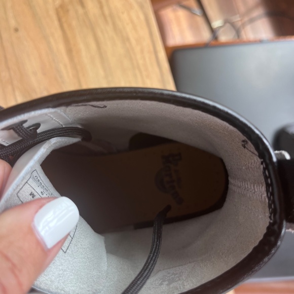 Dr. Martens 1460 Smooth white leather lace up combat boots, US 9 L 8M 41 UK - Picture 11 of 16